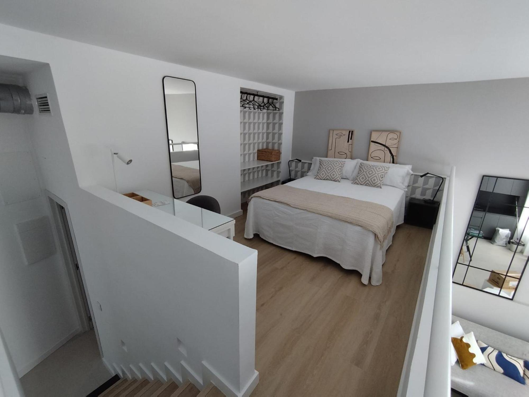 Luxury Loft Malaga Carreteria Apartment ภายนอก รูปภาพ